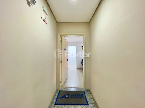 Image 17 - 922798