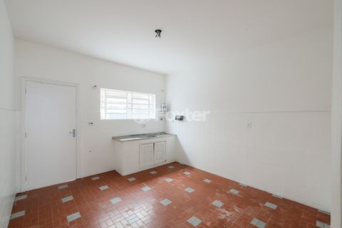 Image 3 - 922807