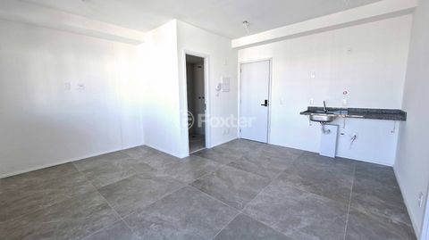 Image 3 - 922823