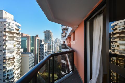 Image 1 - 922842
