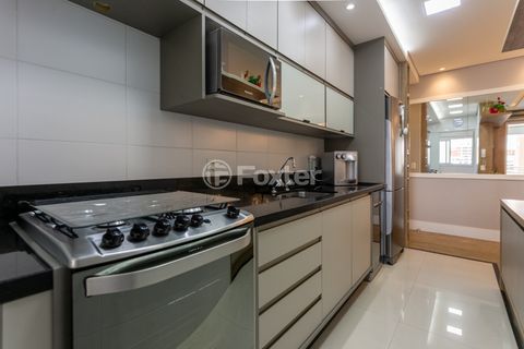 Image 7 - 922853