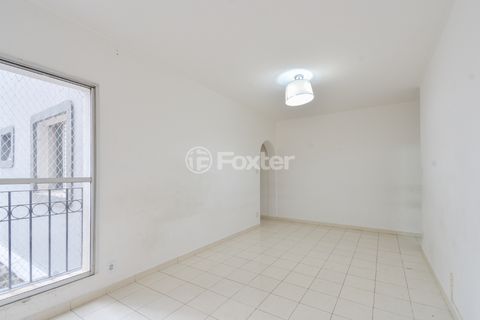 Image 4 - 922855