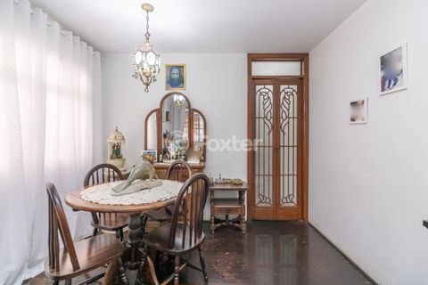 Image 3 - 922880