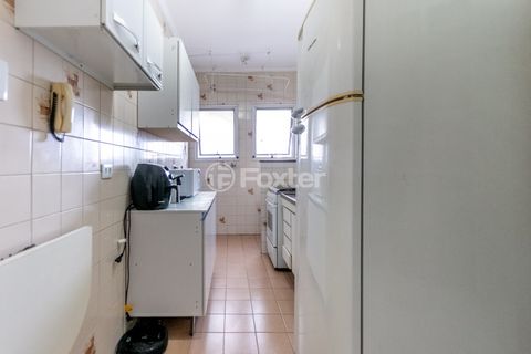 Image 8 - 922885
