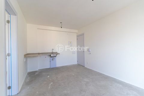 Image 4 - 922886