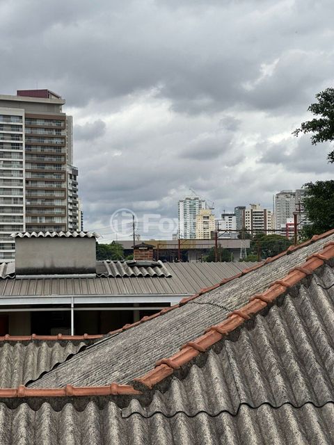 Image 12 - 922911