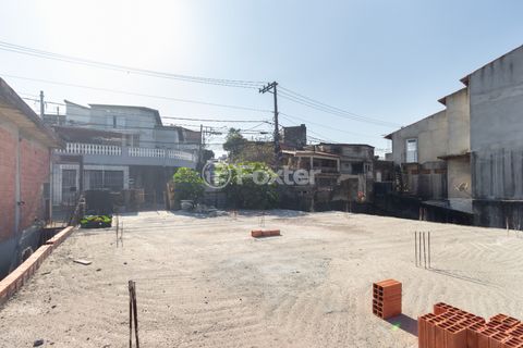 Image 11 - 922927