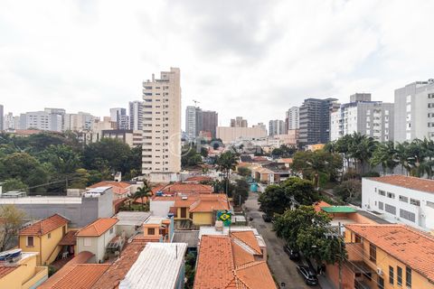 Image 6 - 922952