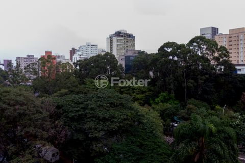 Image 15 - 922954