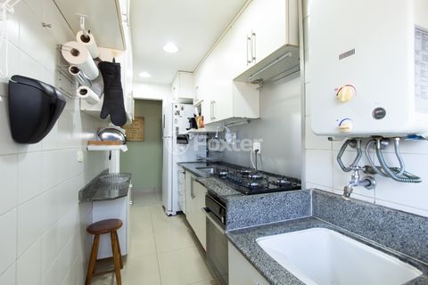 Image 19 - 922956