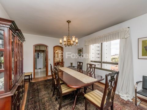 Image 8 - 922960