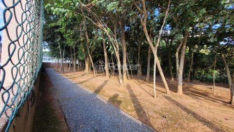 Image 1 - 922971