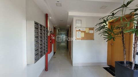 Image 7 - 922971