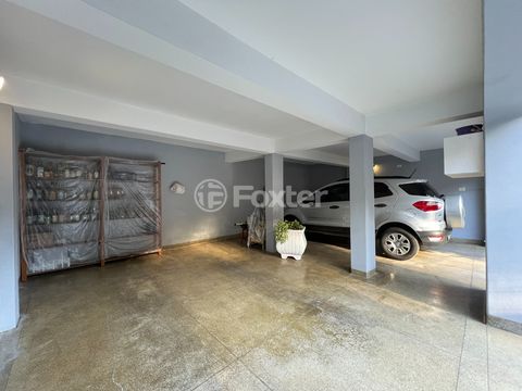 Image 7 - 922990