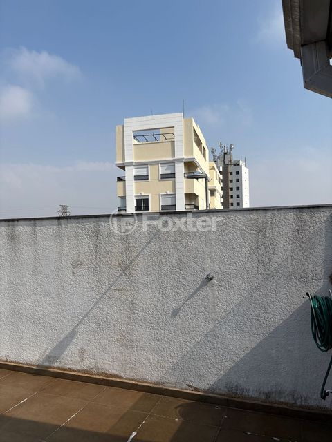 Image 3 - 922993