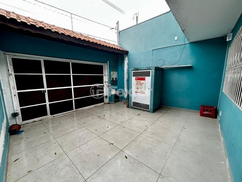 Image 3 - 922996