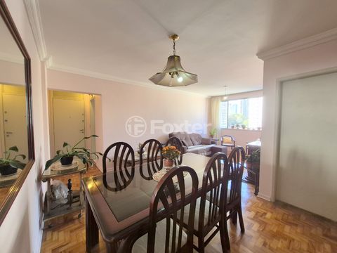 Image 3 - 923002