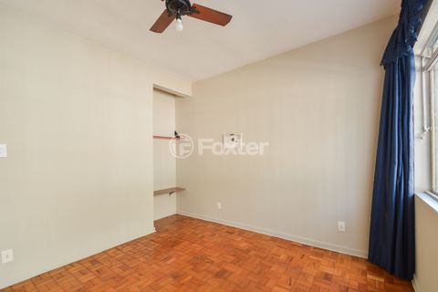 Image 3 - 923007