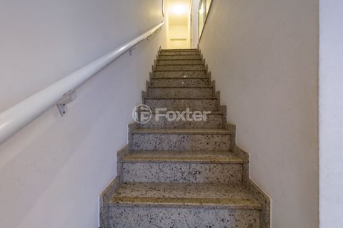 Image 13 - 923017