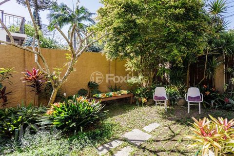 Image 8 - 923059