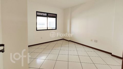 Image 8 - 923099