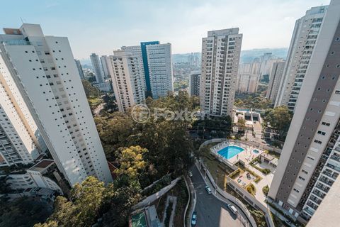 Image 18 - 923153