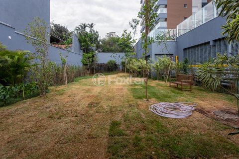 Image 3 - 923249