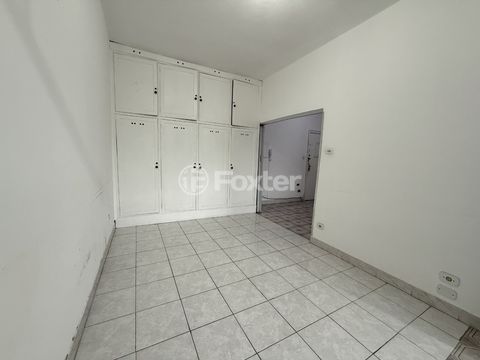 Image 4 - 923274