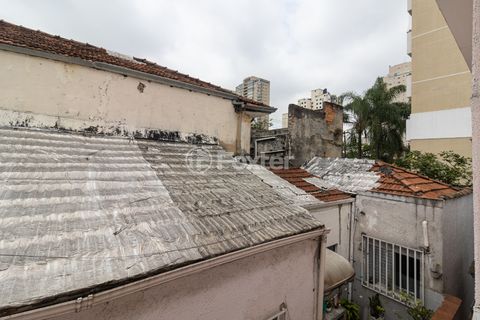Image 8 - 923293