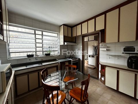 Image 5 - 923341