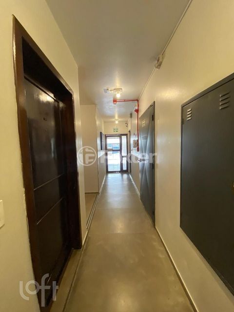 Image 3 - 923346
