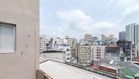 Image 11 - 923382