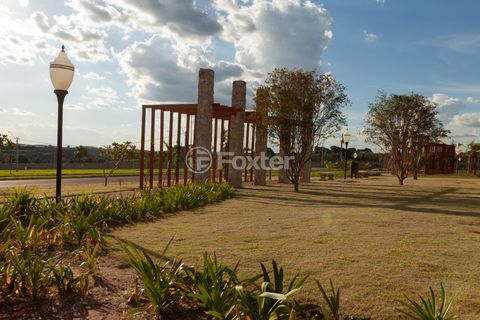 Image 9 - 923390