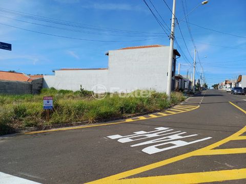 Image 3 - 923405