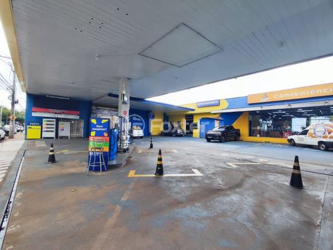 Image 7 - 923432
