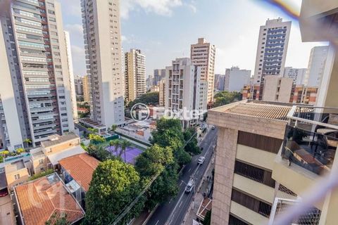 Image 17 - 923448