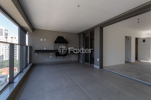 Image 4 - 923523