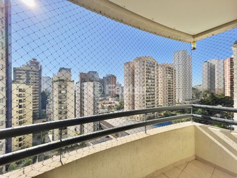 Image 7 - 923540