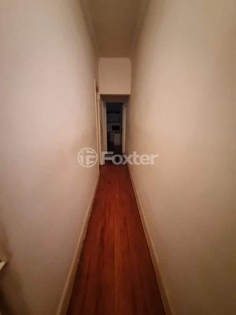 Image 7 - 923550