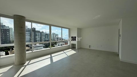 Image 13 - 923560