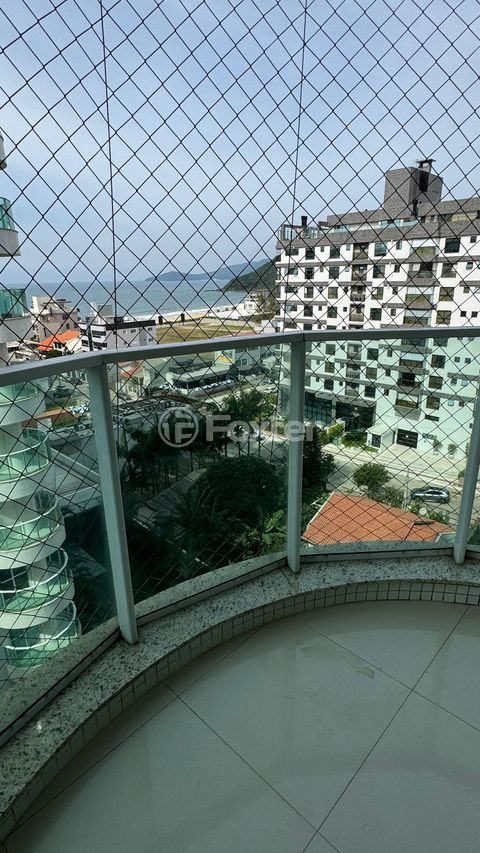 Image 6 - 923575