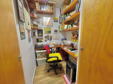 Image 4 - 923579