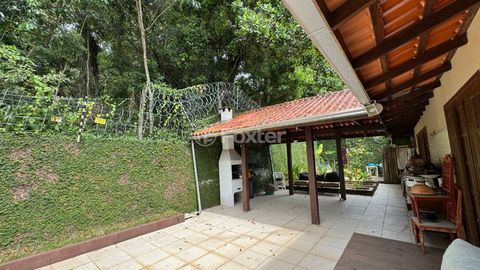 Image 4 - 923583