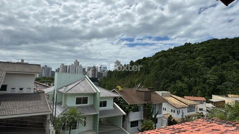 Image 10 - 923583
