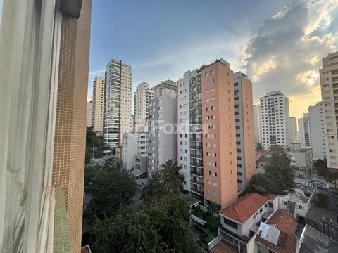 Image 11 - 923605