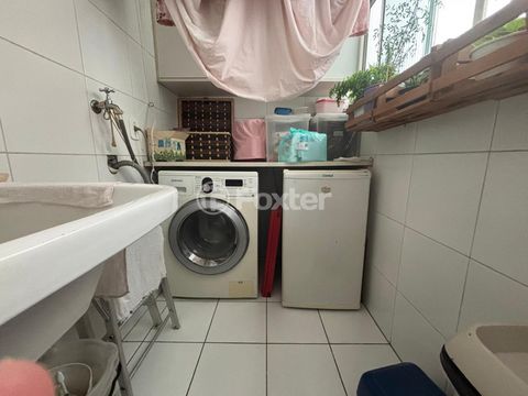 Image 7 - 923605
