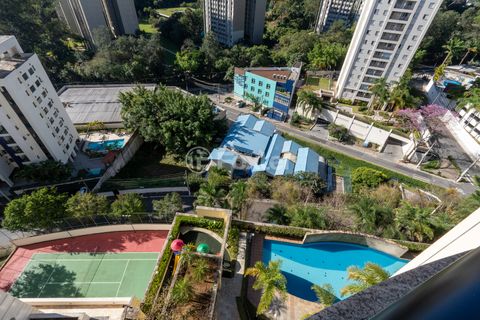 Image 16 - 923610