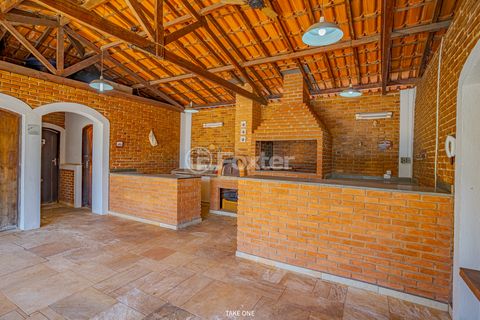 Image 6 - 923640