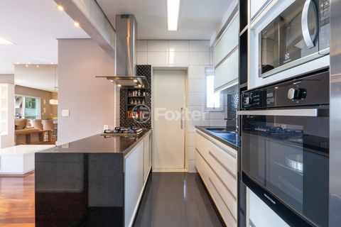 Image 15 - 923655