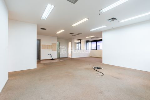 Image 3 - 923656